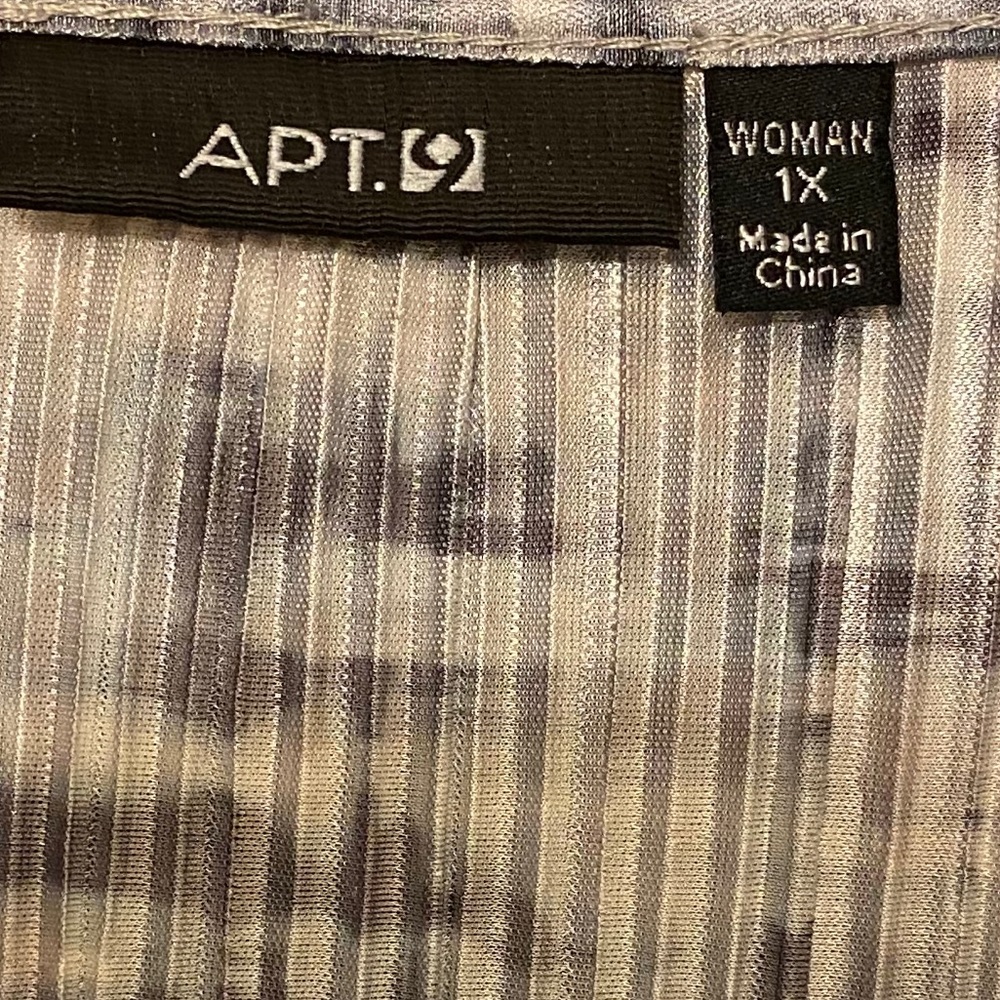 APT 9 TOP - Picture 7 of 9